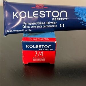 Wella Koleston Perfect Haircolor in Vibrant Red 7/4